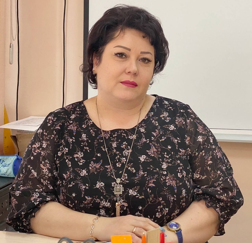 Попова Наталья Михайловна.